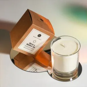 Kimmy Candles Sójová svíčka Dřevo & Mořská sůl